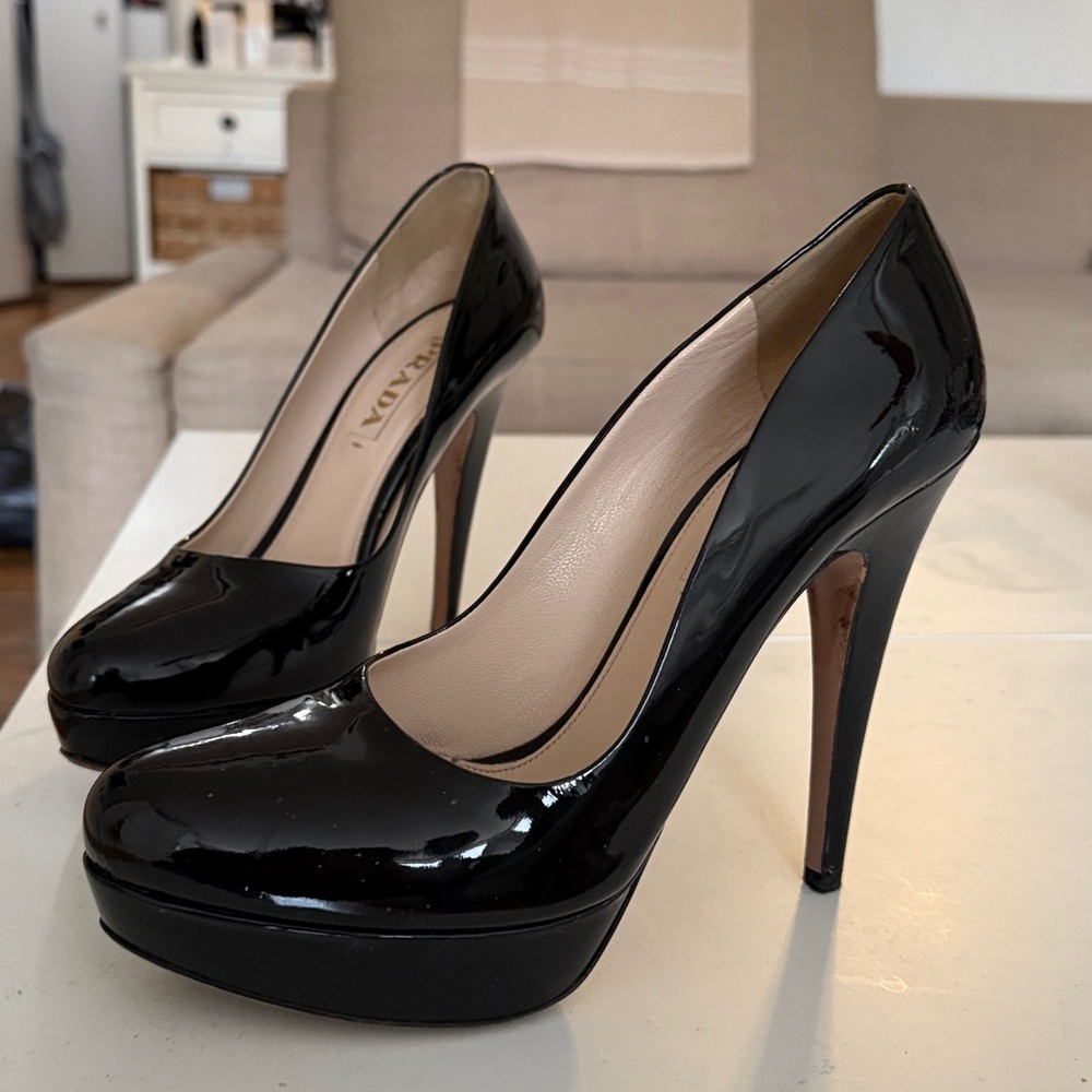 Prada Black Patent Platform Heels sz 39
